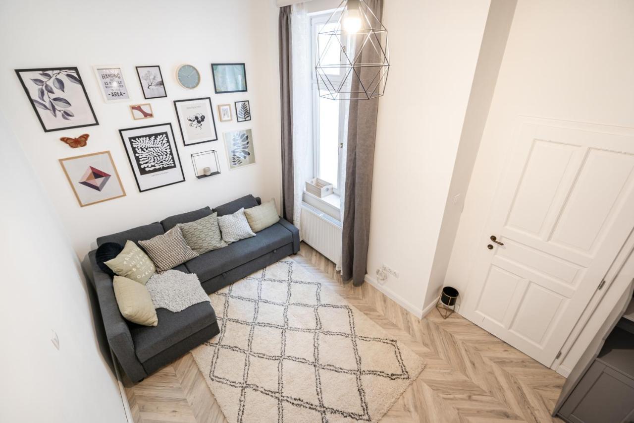 Atmos Glare Apartment Budapest Exterior foto